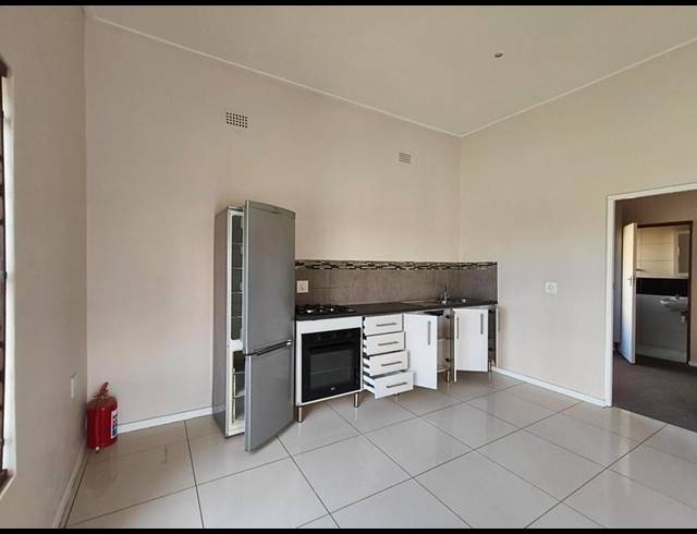 14 BEDROOM HOUSE FOR SALE IN NORWOOD